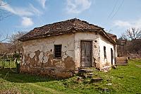 Stara kuća u Drajčinoj bari