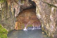 Izvorska pećina
