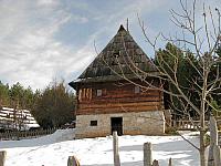 Tradicionalna Zlatiborska kuća u Sirogojnu